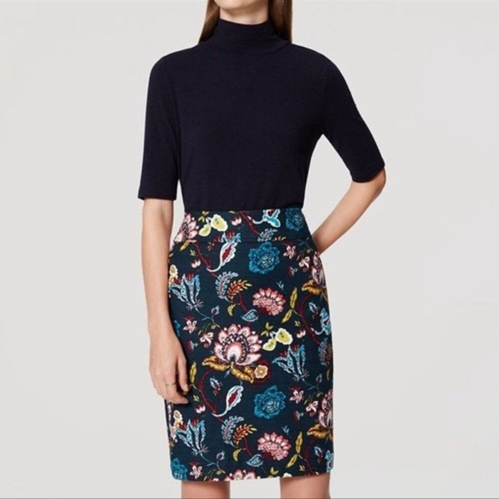 LOFT Ann Taylor Deep Teal Blue Floral Print Knee-Length Pencil Skirt Size 4